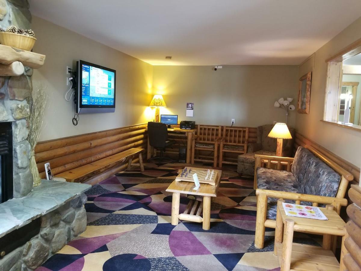Days Inn By Wyndham Sandpoint Ponderay Εξωτερικό φωτογραφία